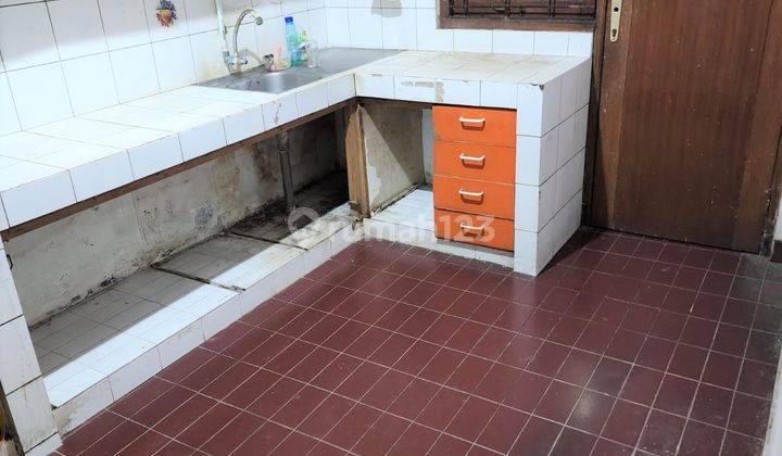 Disewakan Rumah Asri Jurangmangu Dekat Kampus Stan Bintaro 3067 4