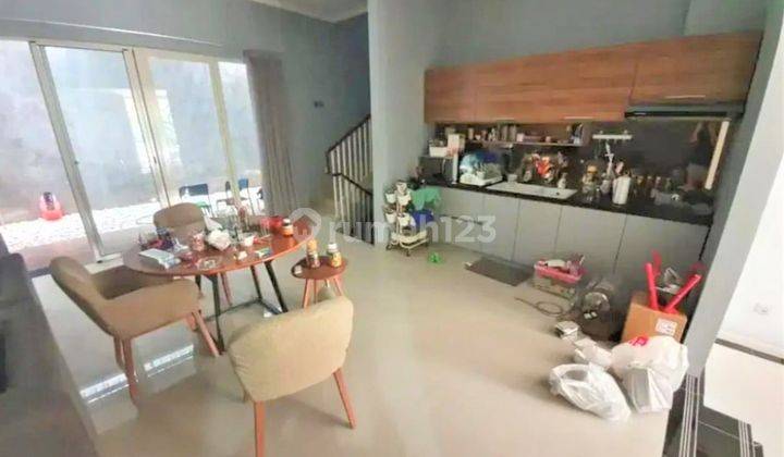 Rumah bagus di bawah harga pasar siap huni Kebayoran Bintaro 2452 1