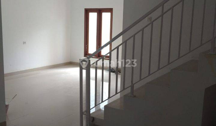 Dijual Rumah Baru Lantai 2 Dekat Ke Puspem Badung  8