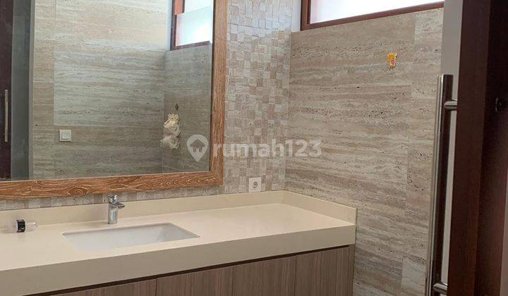 Dijual Villa Baru Lantai 2 Minimalis Dekat Trans Studio  12
