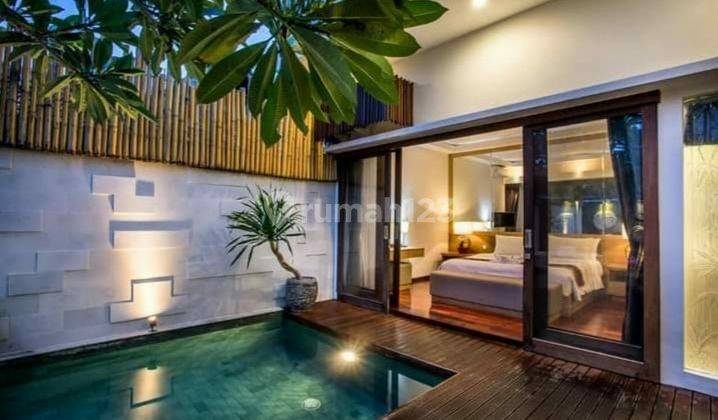 Dijual 2 Unit Villa Sangat Terawat Di Kawasan Seminyak Bali  1