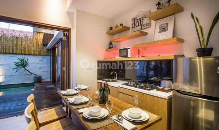 Dijual 2 Unit Villa Sangat Terawat Di Kawasan Seminyak Bali  9