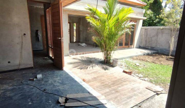 Dijual Rumah Semi Villa Lantai 1 Tahap Finishing Kawasan Villa  7