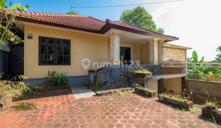 Dijual Murah Karena Kepepet Rumah Lantai 2 Di Denpasar Utara  1