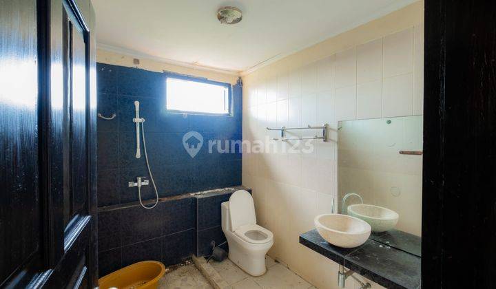 Dijual Murah Karena Kepepet Rumah Lantai 2 Di Denpasar Utara  10
