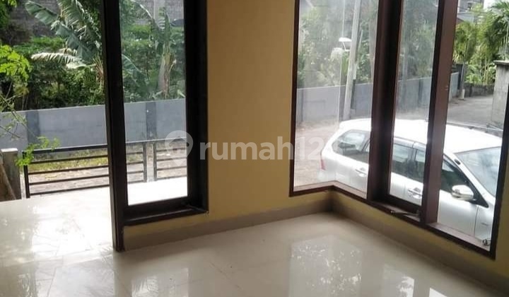 Dijual Rumah Lantai 2 Di Jalan Noja Denpasar Timur  2