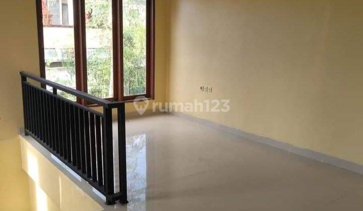 Dijual Rumah Lantai 2 Di Jalan Noja Denpasar Timur  3