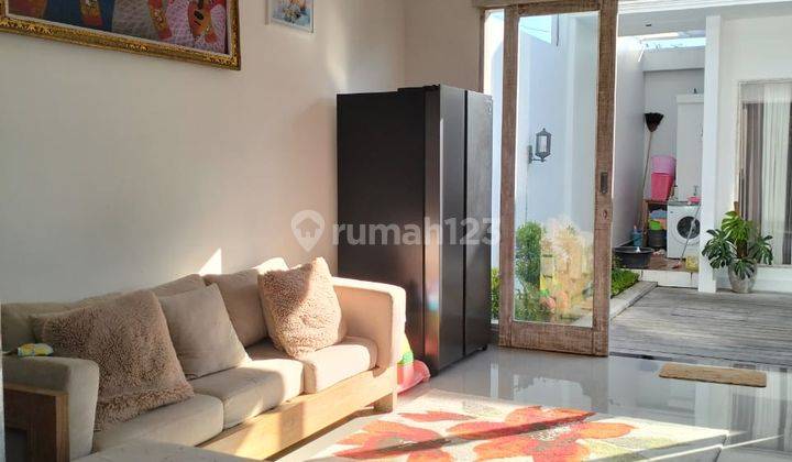 Dijual Villa Lantai 2 Minimalis View Sawah Dan Sungai  8