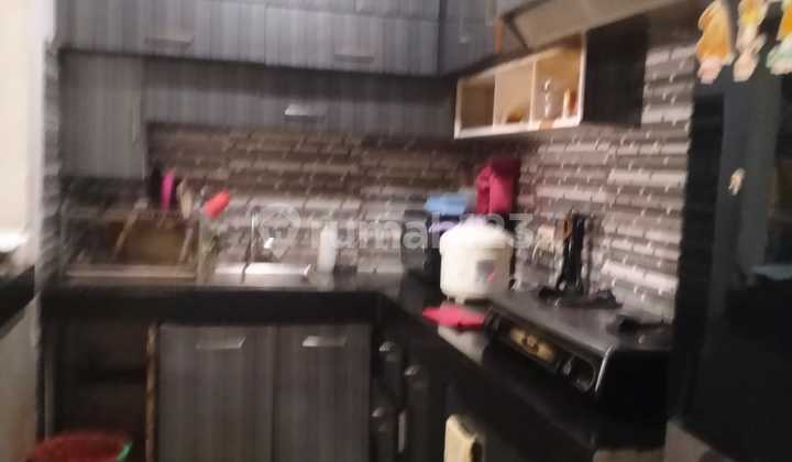 Dijual Rumah Lantai 2 Minimalis Modern Siap Huni  12