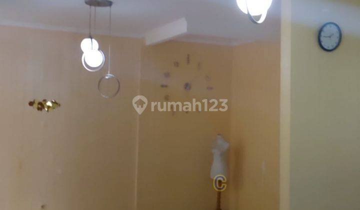 Rumah Sewa Lokasi Strategis Berlantai Dua Kotawisata 1