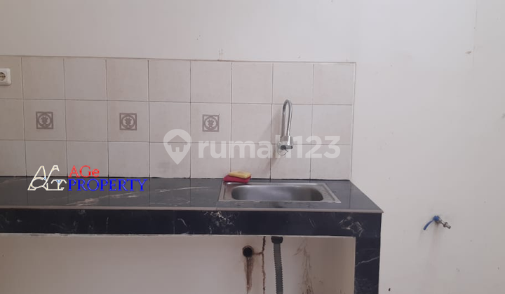 Rumah Sewa Strategis Dekat Pusat Kuliner Kota Wisata  7