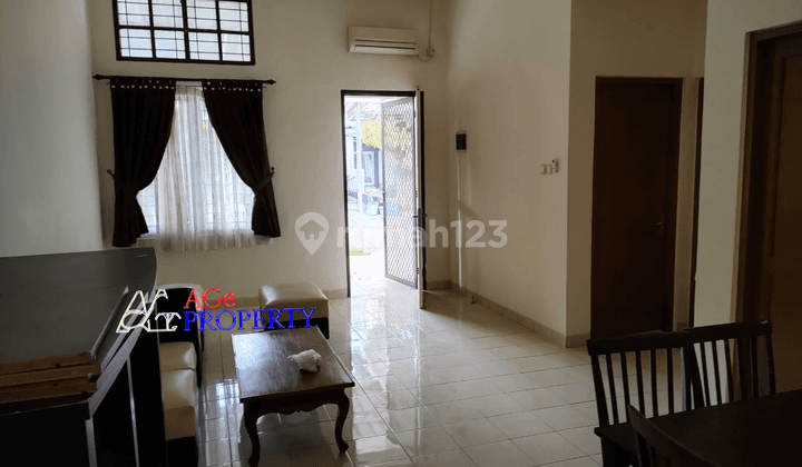 Rumah Disewa Strategis di Wilayah Kota Wisata  2
