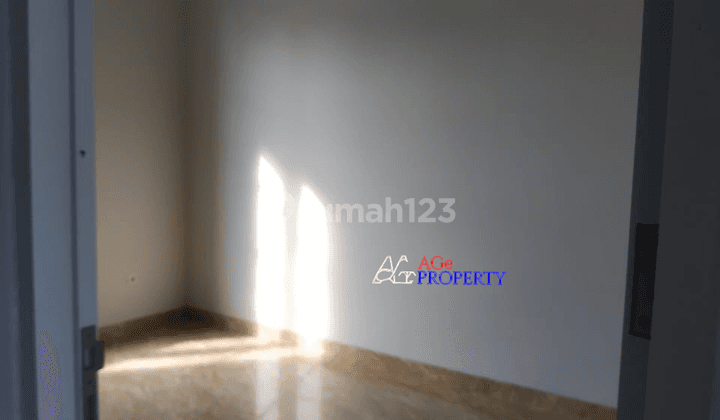 Disewa Rumah Bergaya Modern Minimalis di Cipayung  6