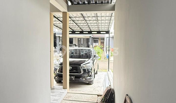 Rumah Sewa Dua Lantai Siap Huni Terenovasi di Legenda Wisata 2