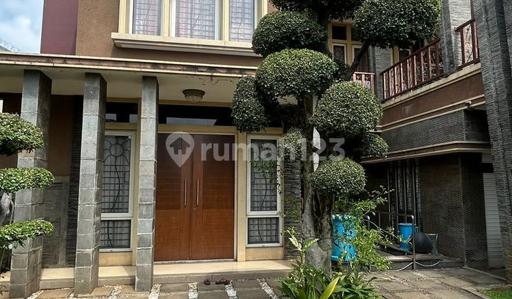 Dijual Rumah Dijalan Boulevard Kota Wisata 2