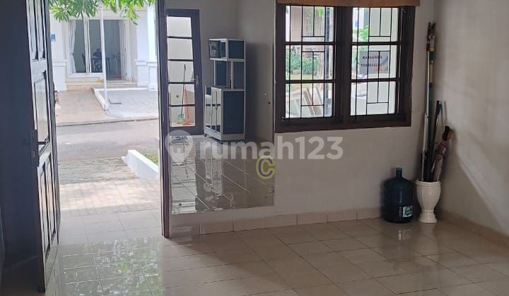 Disewakan Rumah Minimalis Modern Di Kota Wisata  2