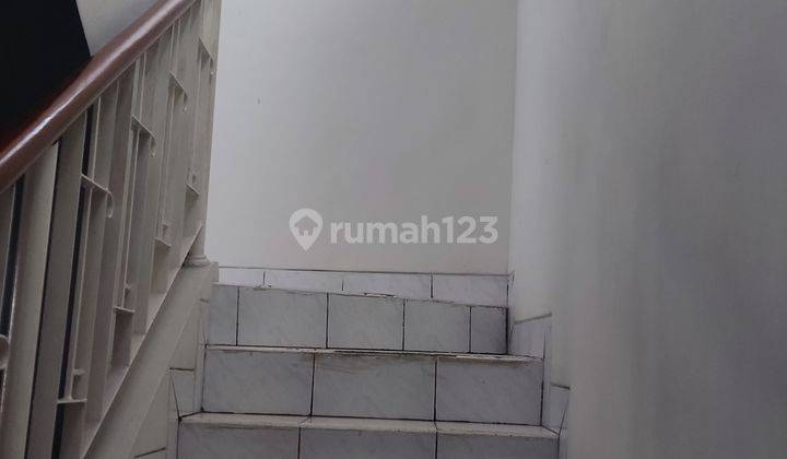 Rumah rapi terawat 2