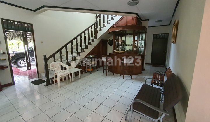 Villa Bukit Mas 2 lt 5 kamar tidur, di jalan raya cipanas SHM 9