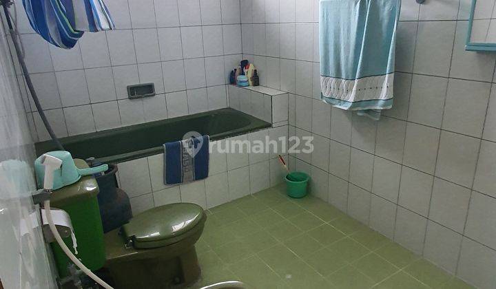 Villa Bukit Mas 2 lt 5 kamar tidur, di jalan raya cipanas SHM 19