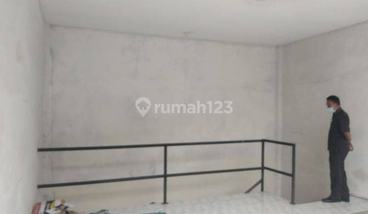 Ruko di jalan. R.A kartini 436 m HGB Bagus 3 lantai ada mess  6