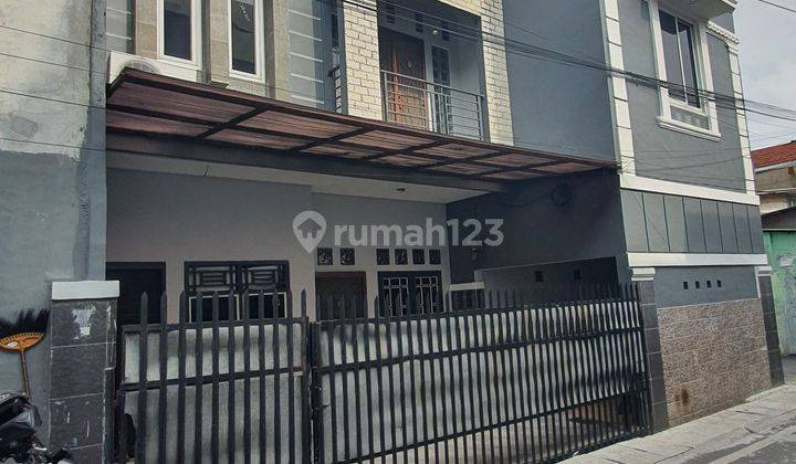 Rumah di jl. eka 2 Lantai SHM Bagus Barat 4 kamar tidur 1