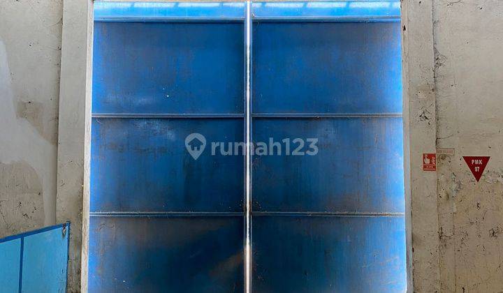 Disewakan gudang dkp 2