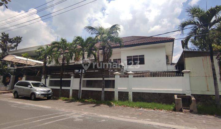 Dijual rumah jemursari 1