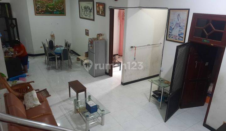 Dijual rumah simpang darmo permai selatan 2