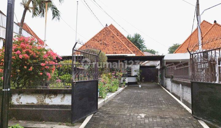 Dijual rumah lama bawean 1