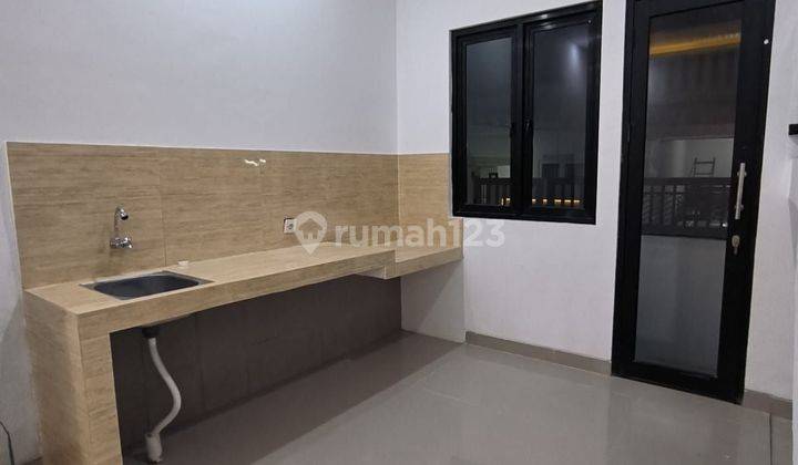 Dijual rumah hook simpang darmo permai selatan 2