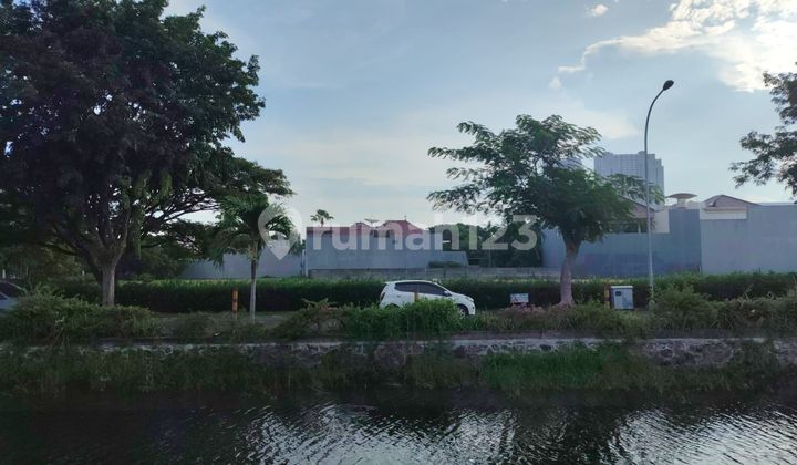 Land for Sale in Pakuwon City