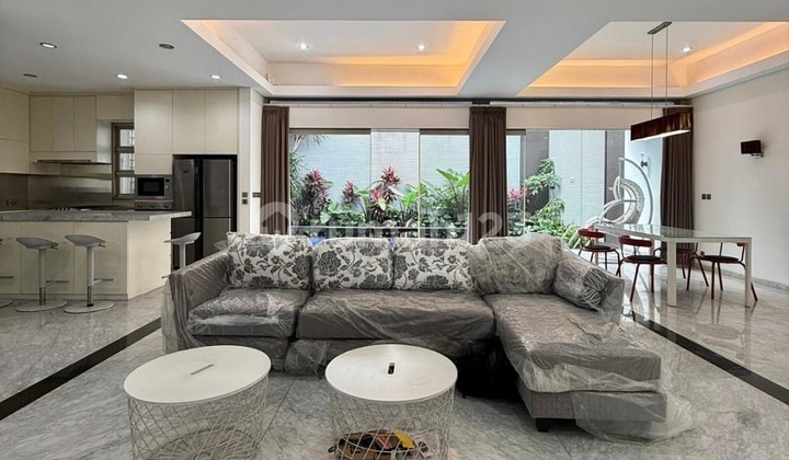 For Sale Modern Tropical Prime Area, Near Golf Course 2