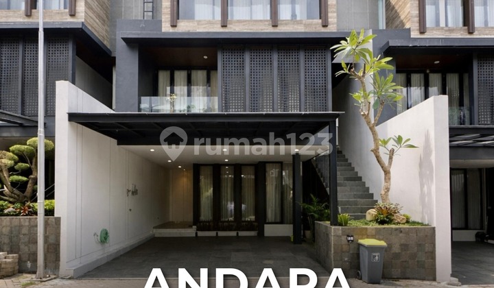 For Sale 3-Story House in Townhouse with One Gate System at Andara