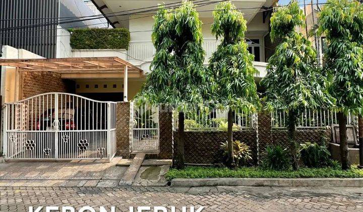 For Sale Rumah 2 Lantai Bagus Dalam Komplek Dekat Taman 1