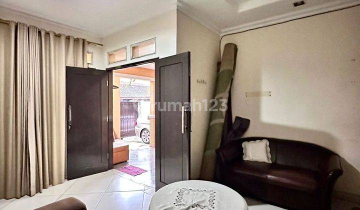 For Sale Rumah 2 Siap Huni Lantai Semi Furnished, Hadap Utara 2