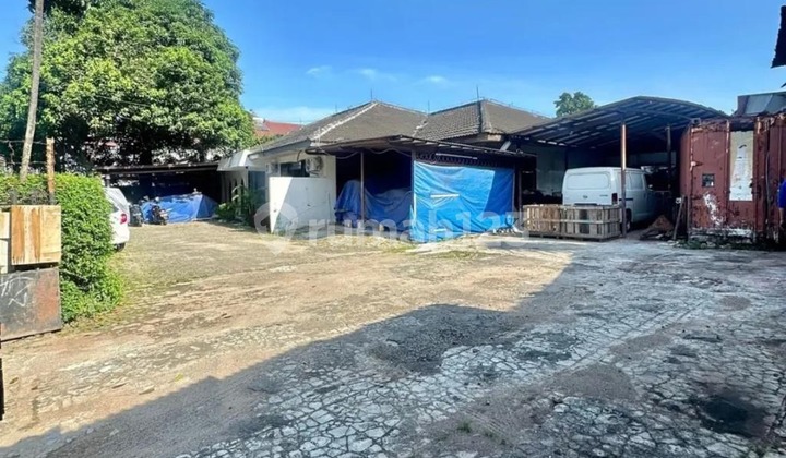 For Sale Rumah Area Komersil Cocok Untuk Usaha & Lokasi Strategis 2