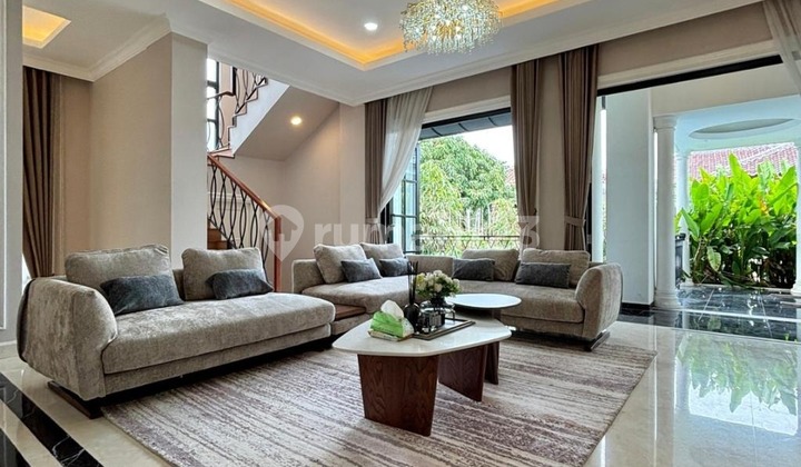 For Sale American Classic Dalam Cluster Posisi Hoek, Fully Furnished  2