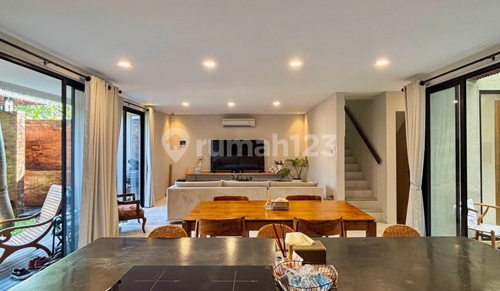 For Sale House Inside Complex, One Gate System in Pesanggrahan 2