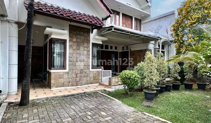 For Sale Rumah Hunian + Kost 10 Kamar Dekat Ke Stasiun Mrt  2