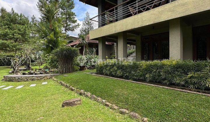 For Sale Rumah 2 Lantai Di Cisarua Bogor Dengan View Cantik 3