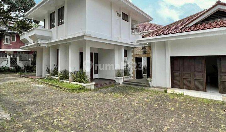 For Sale Rumah 2 Lantai Siap Huni Lokasi Elite Dan Strategis 2