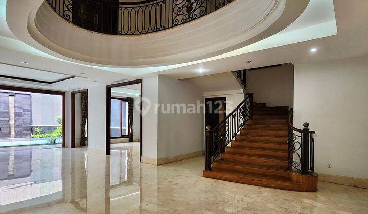 For Sale Luxurious Modern Classic 2,5 Lantai Prime Location 2