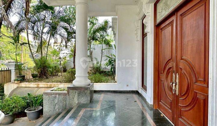 For Sale Modern Classic Prime Location, Dekat ke Gatot Subroto 2