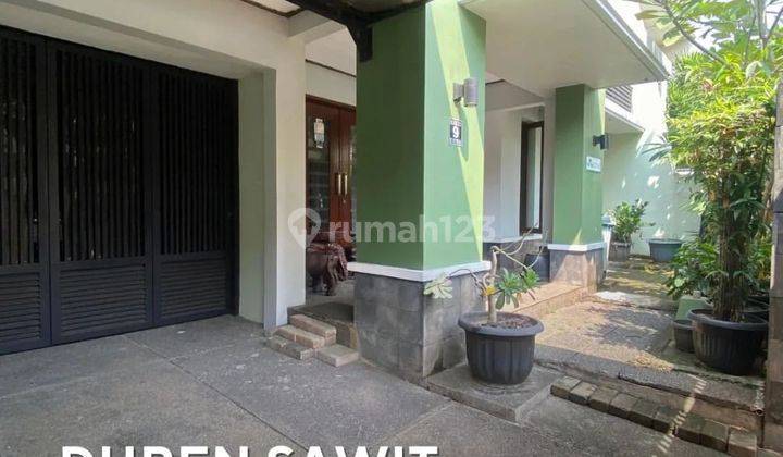 For Sale Modern Minimalist House Bagus 2 Lantai, SHM 1