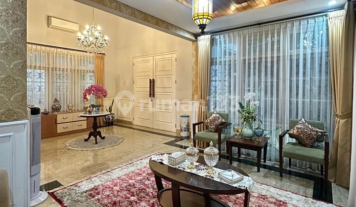 For Sale Rumah 2 Lantai Dalam Komplek & Halaman Luas 2