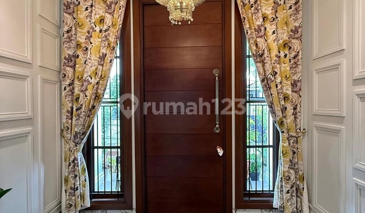 For Sale Ready-to-Occupy House with Back Garden in Cipete - Cilandak 2