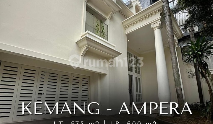 For Sale Newly Renovated Modern Classic Hadap Barat - Ampera