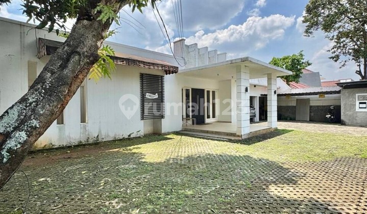 For Sale Single-Story House with Large Yard in Cipete - Gaharu 2