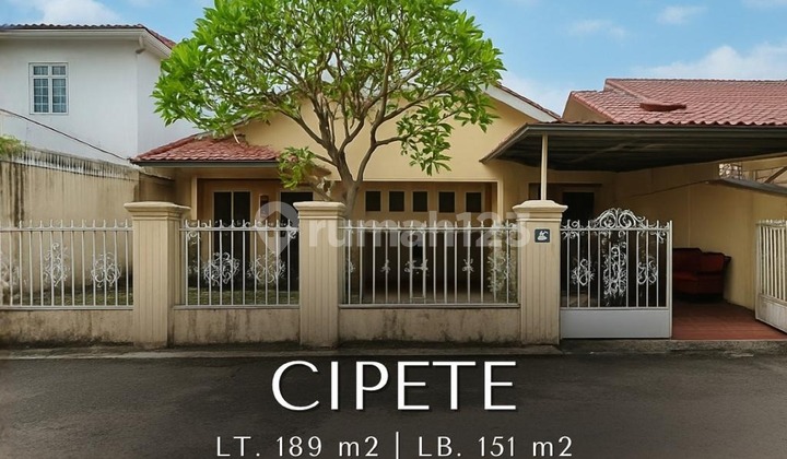 For Sale Rumah Bebas Banjir, Dekat Ke Antasari & Hadap Selatan