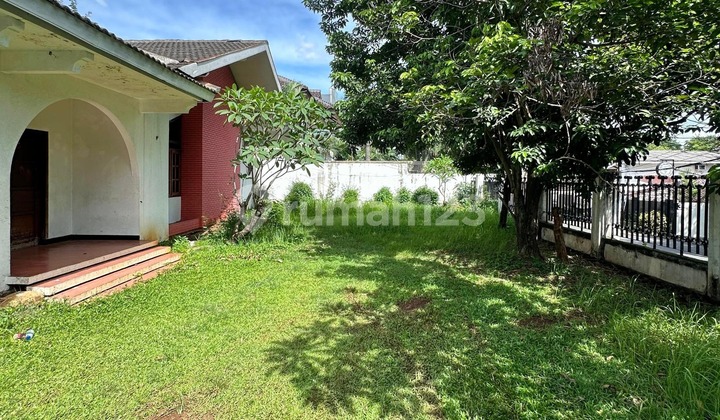 For Sale Single-Story House with Spacious Yard, Close to Fatmawati 2
